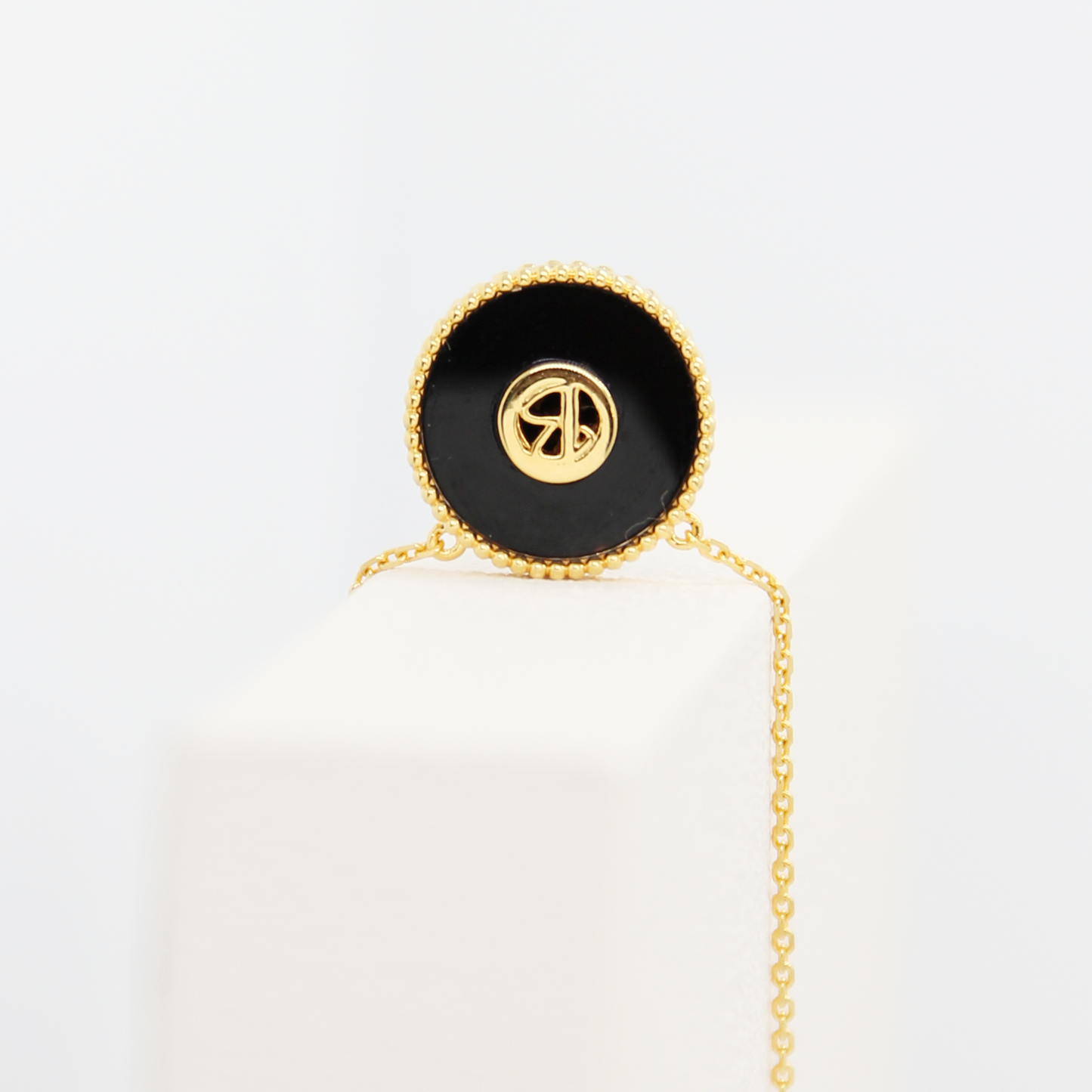 Orblink Black Agate Charm Necklace – BabyQueen Edition