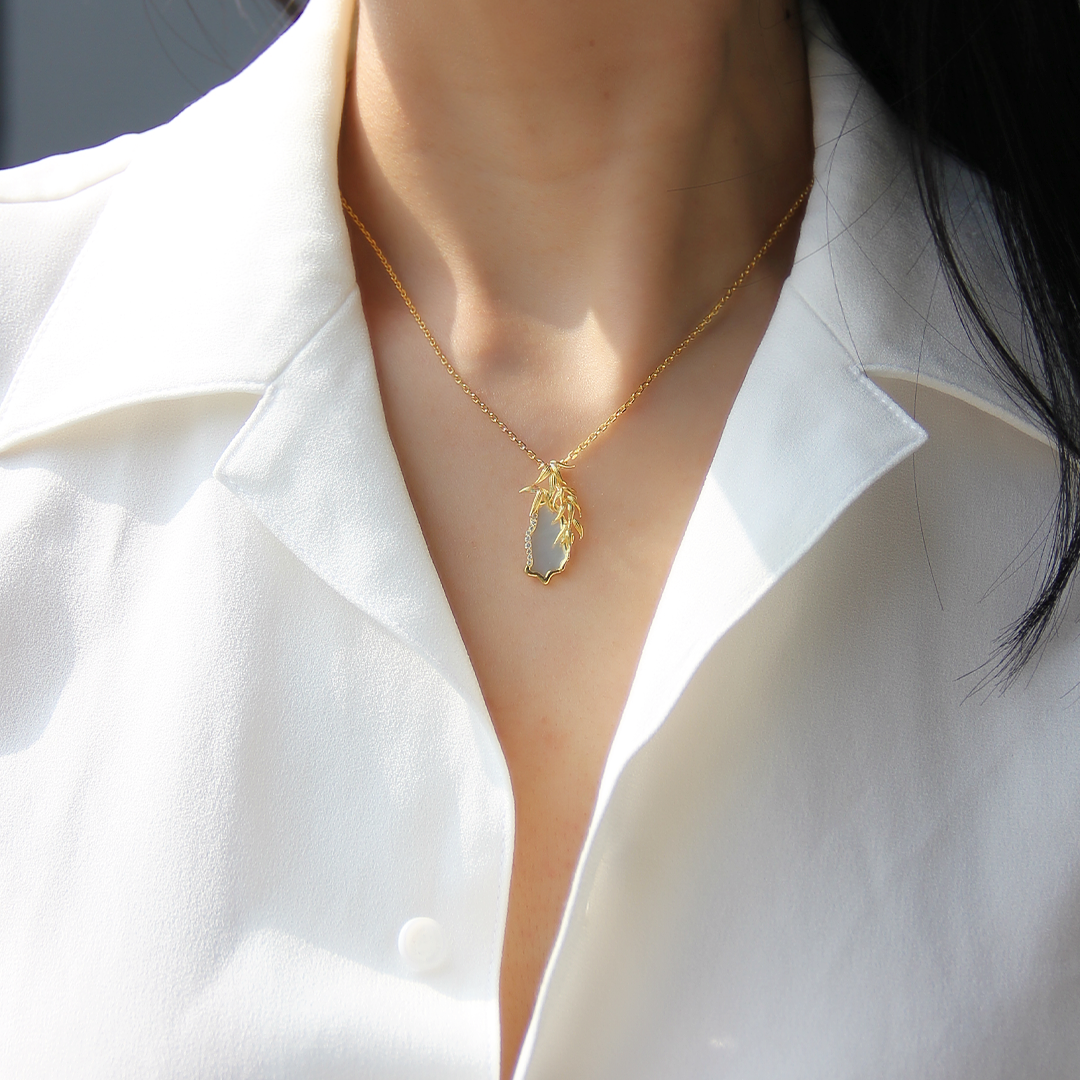 Bamboo Reverie Pendant Necklace